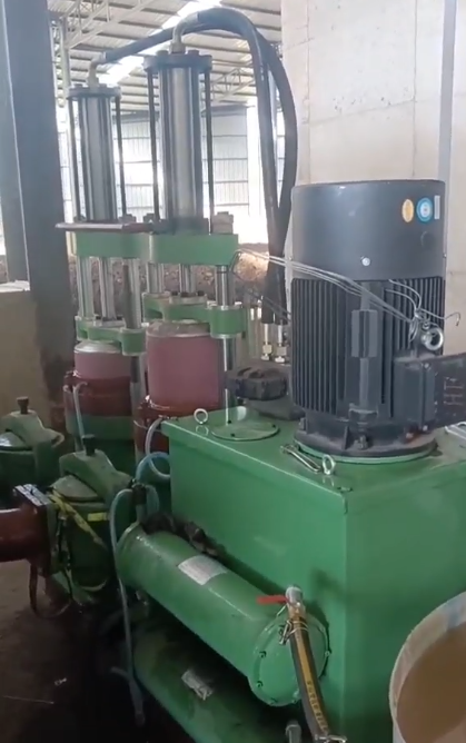 YBH300-40咸阳柱塞泵在洗沙厂使用现场