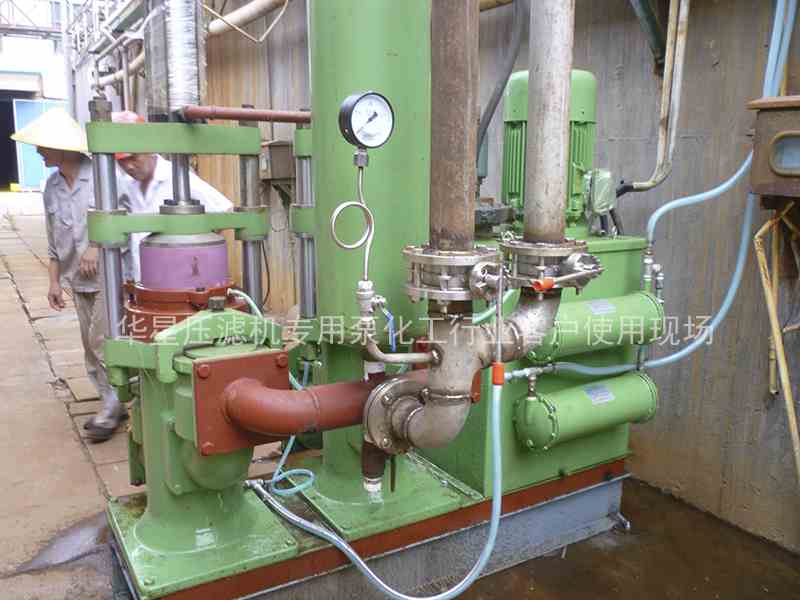 节能柱塞泥浆泵在化工废水处理案例现场